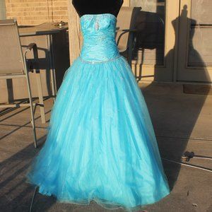 LIGHT BLUE PROM HOMECOMING PAGEANT JEWELED DRESS